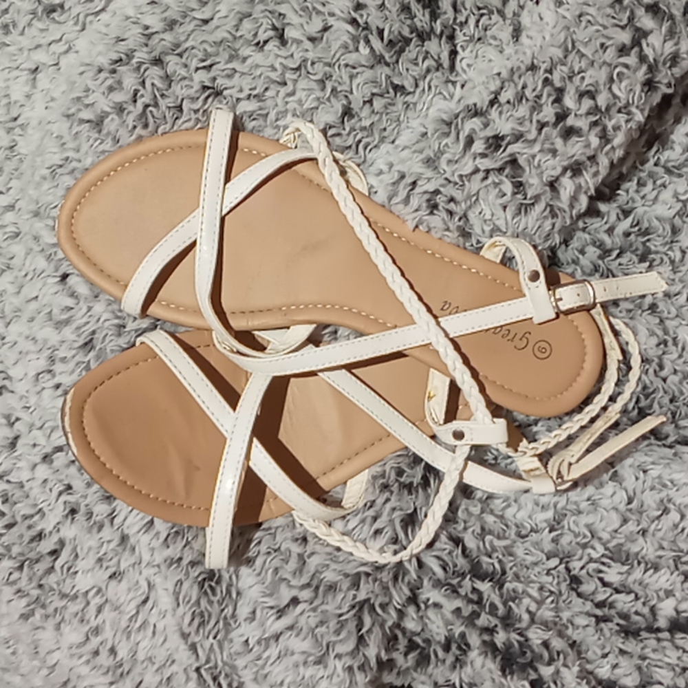Great Diva Sandals